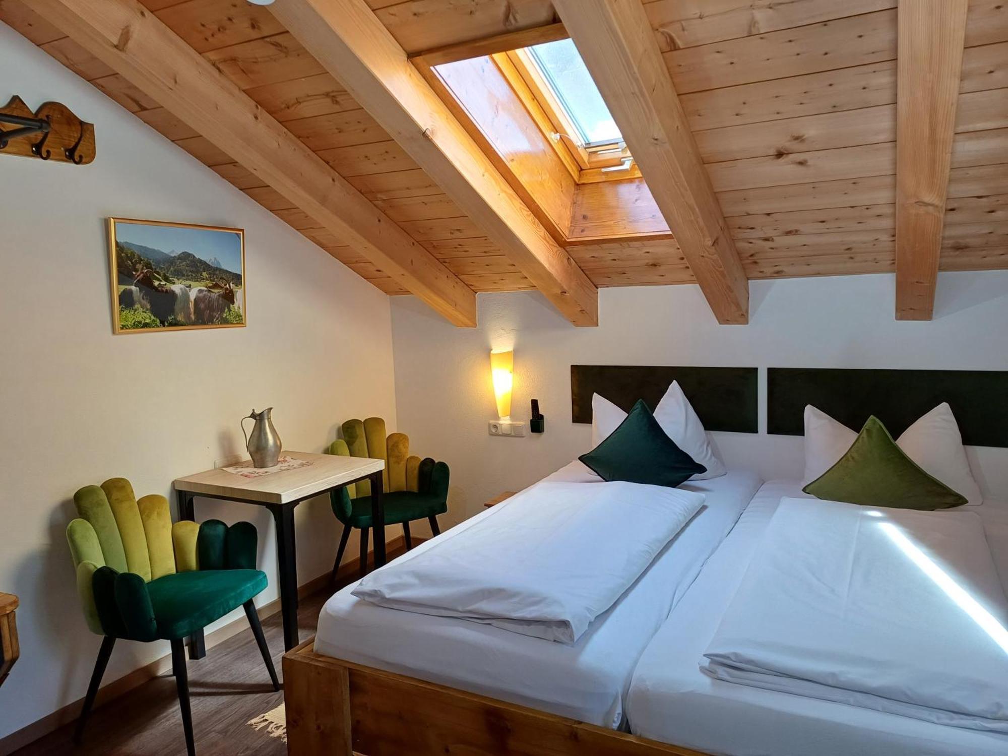 Haus Miele Hotel Garmisch-Partenkirchen Exterior photo